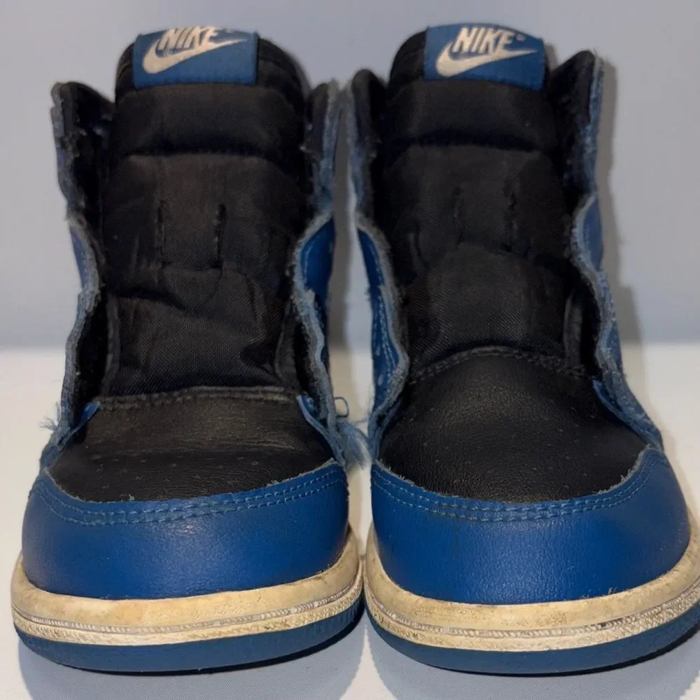 Nike stylish sneakers